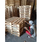 albasia wooden pallet 120 x 100 cm 1