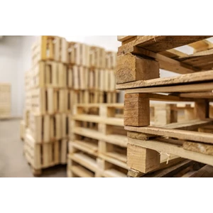 Pallet Kayu